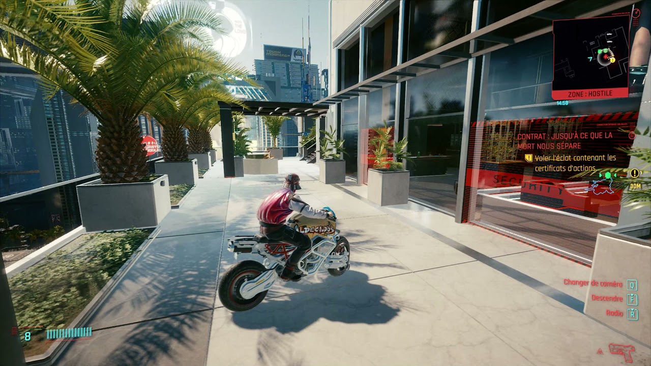 Cyberpunk 2077 Conduite de moto dans un appart