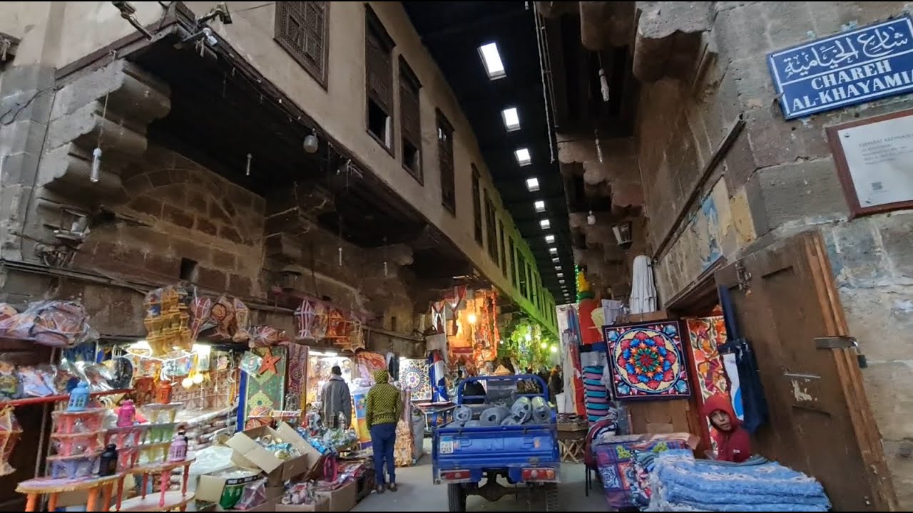زينة رمضان 2022 في شارع الخيامية واجواء رمضان الرائعة , زينة وديكورات رمضان 2022 في حي الخيامية