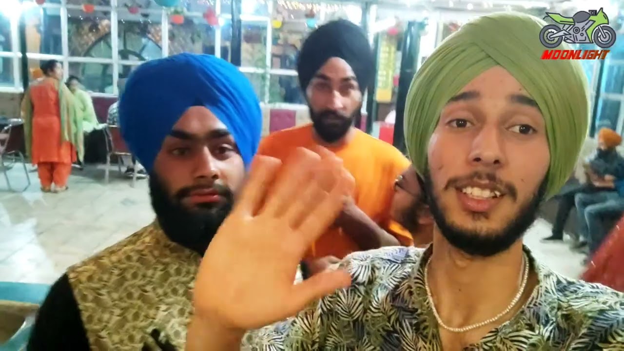 mehndi ki raat // kashmiri marriage style /// MoOnLiGhT /// kya din tha yrr 😊