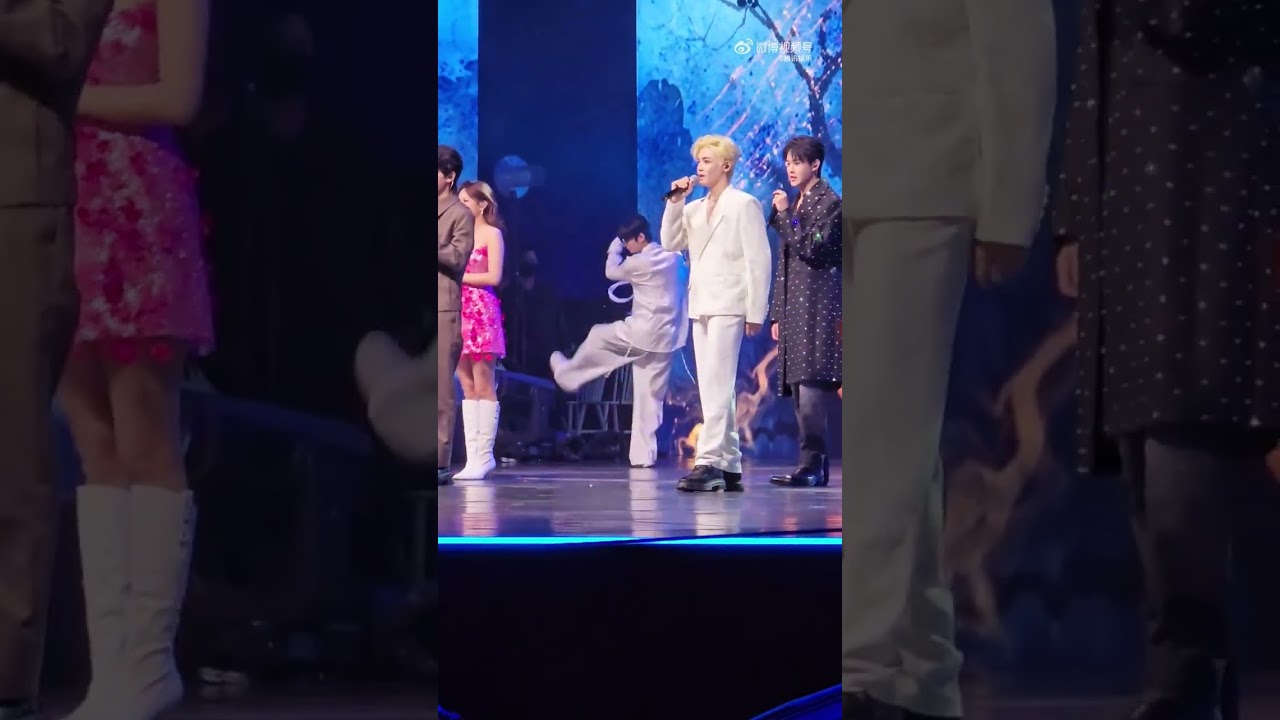FANCAM version for fangs of fortune cast perform “little poems” at IQIYI Scream Night