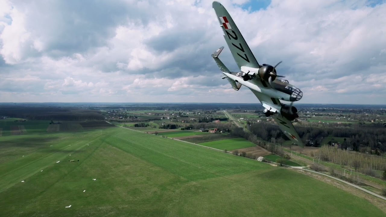 Loty treningowe PZL 37 ŁOŚ