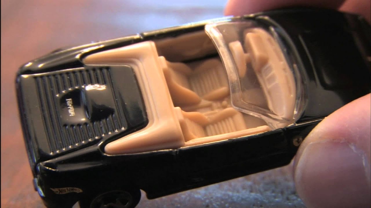 FERRARI F355 SPIDER Hot Wheels review by CGR Garage
