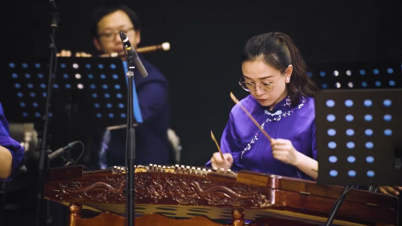 Glove Puppetry - The Foremost Woman  Crossing the Bridge| 布袋木偶戏《女中魁·过桥 》中国音乐地图 听见福建  瑞鸣音乐 Rhymoi