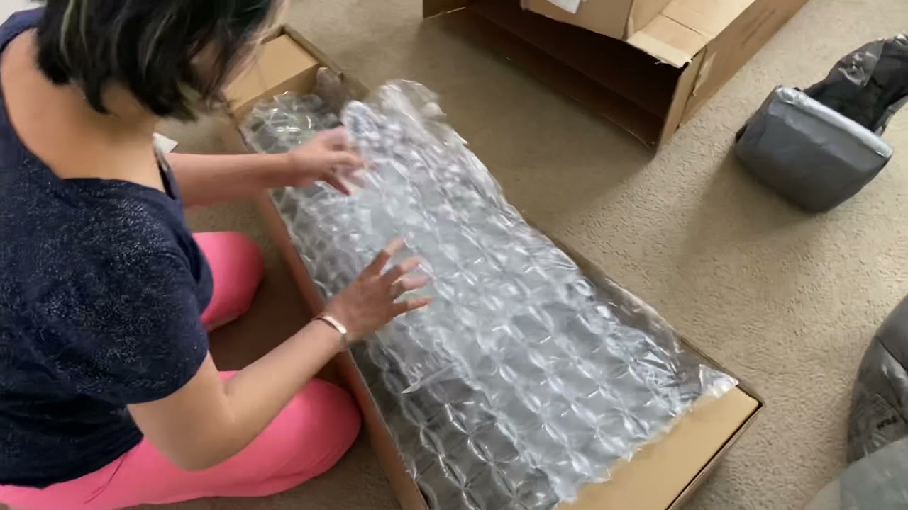 Unboxing Strandberg Original 4 Fretless Bass C2006004 (nat) 