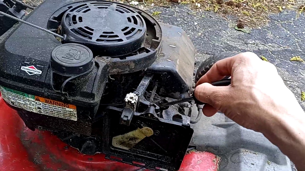 Troy bilt cortadora de Grama, césped,pasto.con problemas de arraque