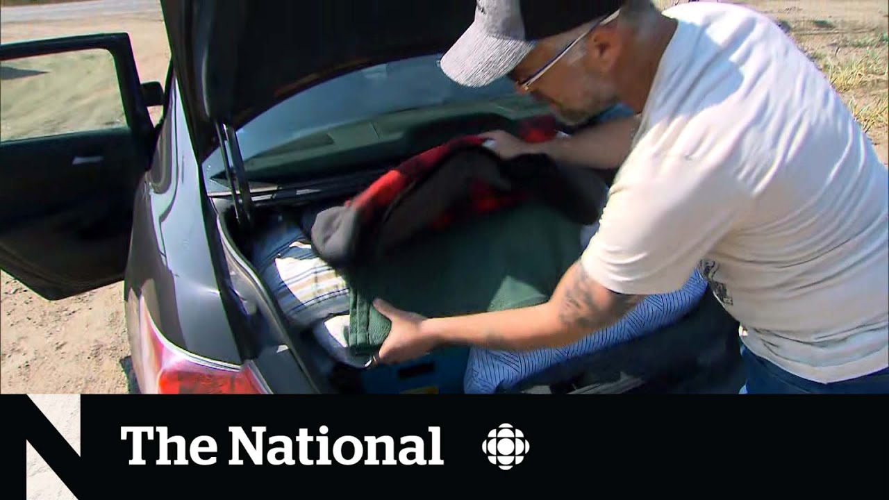 2 wildfires near Sept-&Icirc;les, Que., force thousands to evacuate
