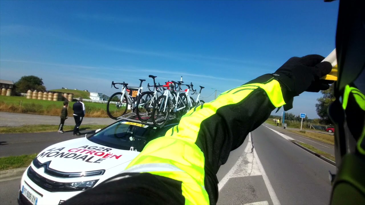 Motard Drapeau jaune Grand Prix de Denain 2021   HD 720p