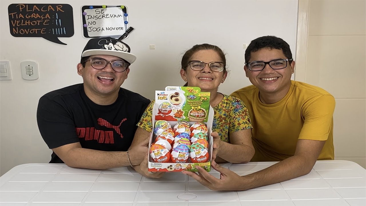 ABRIMOS UMA CAIXA CHEIA DE KINDER JOY DE PÁSCOA DOS ESTADOS UNIDOS! (Olha o que veio dentro)