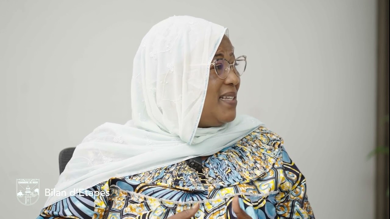 BILAN D'ÉTAPES Commission Education Commission Sociale aux côtés M. Maguèye Ndiaye