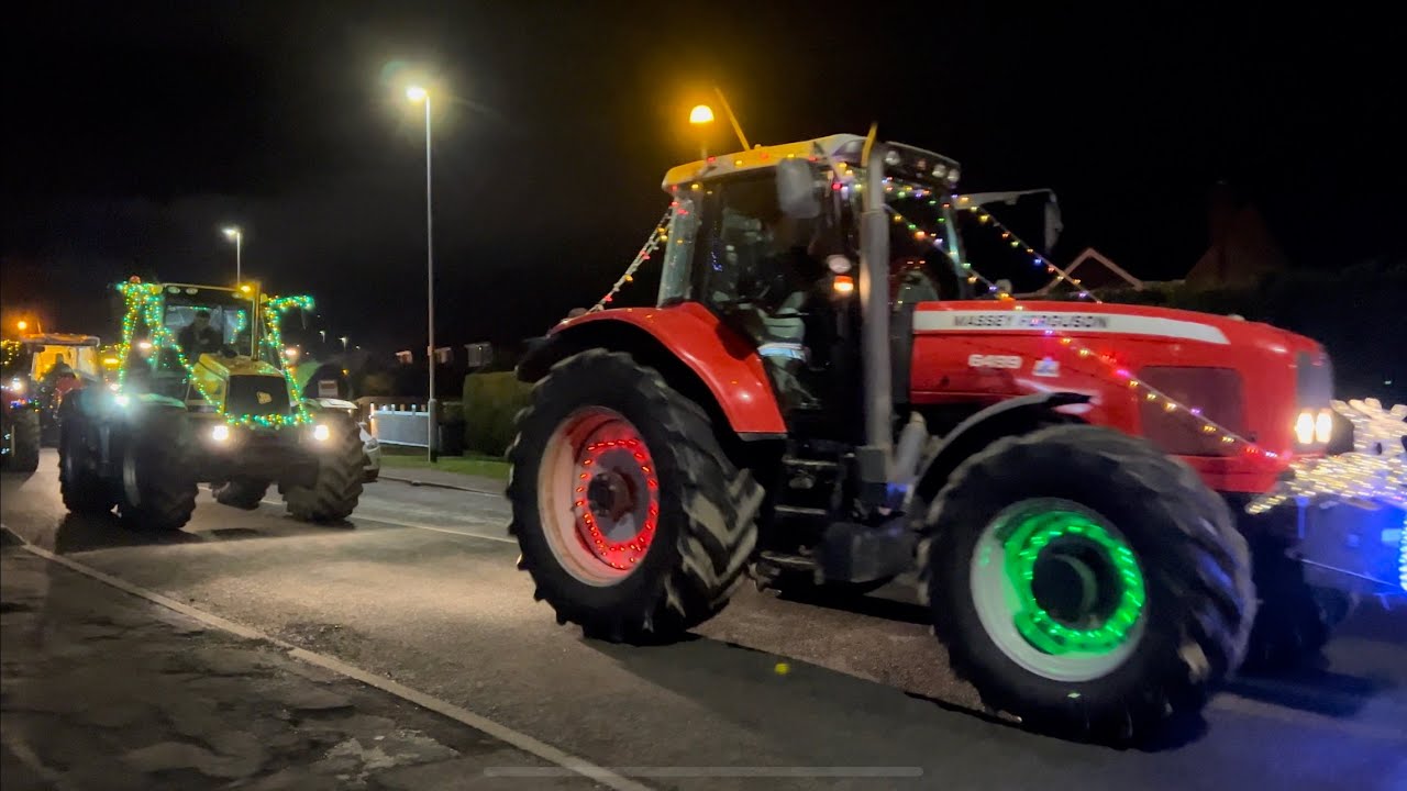 Louth Christmas Tractor Charity Run - Holton Le Clay 2023