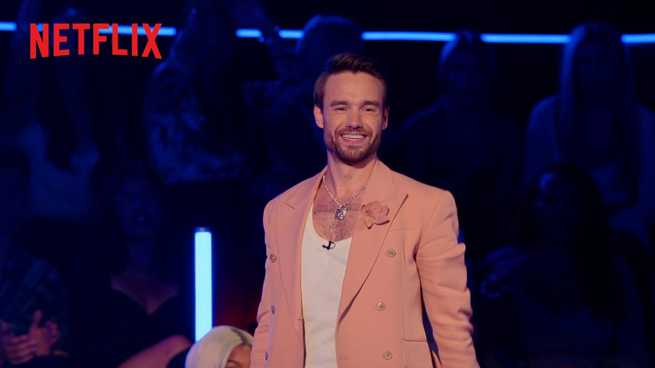 Liam Payne Sings “What Makes You Beautiful” with Fans | Building the Band | Netflix