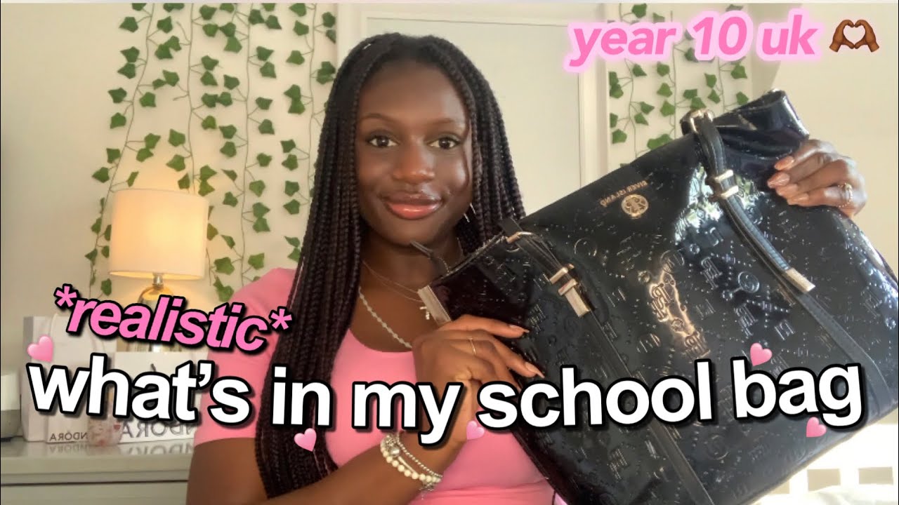 whats in my school bag!! YEAR 10 *realistic* 2023