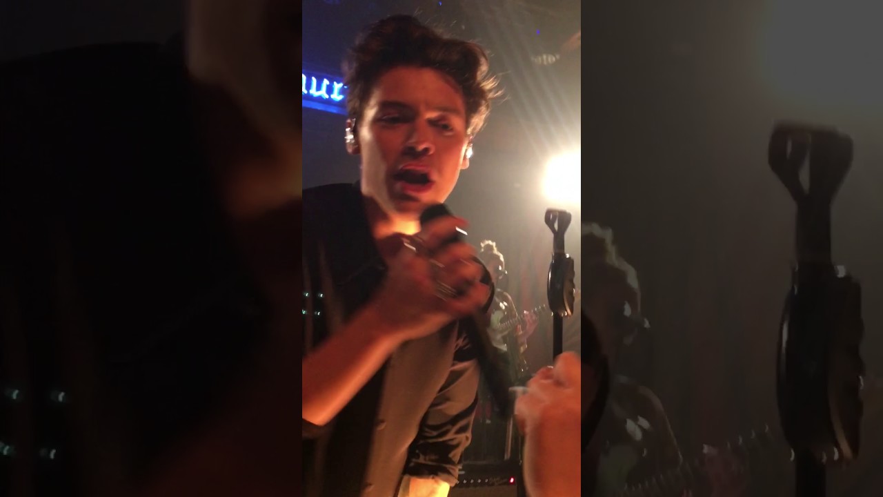 Harry Styles performing 