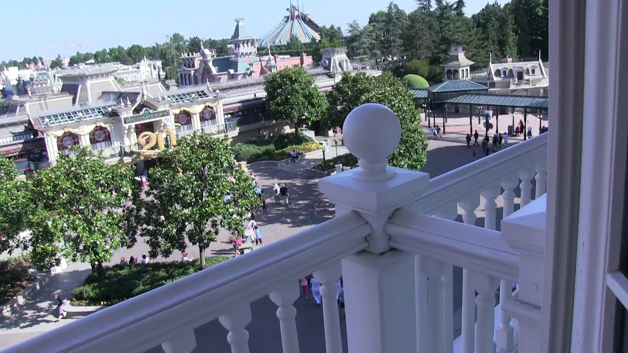 Disneyland Hotel Castle Club room 2306 including parkview and look into interiour 20.07.2013