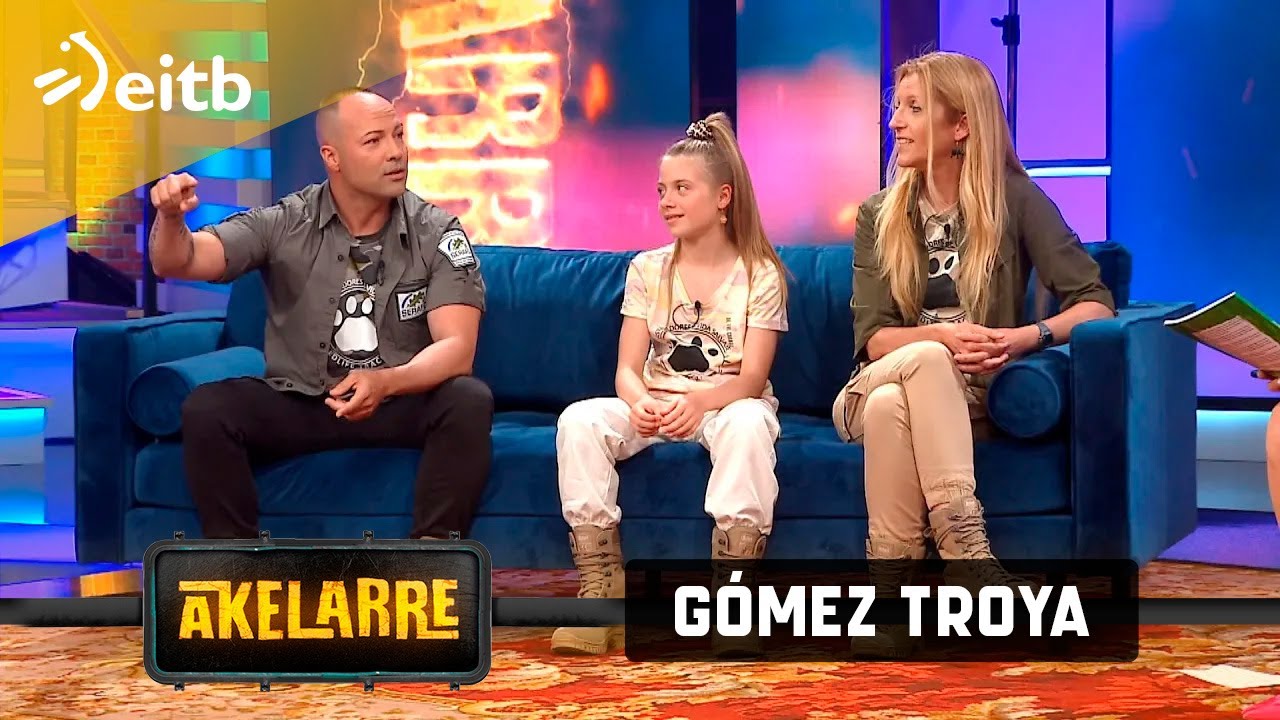 Los G&oacute;mez Troya, una familia navarra de rastreadores que ha convivido con tribus en Tanzania