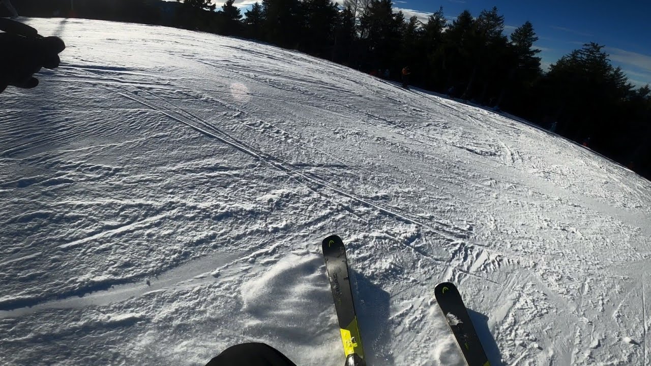 Cum se schiază la Vârtop, Piatra Grăitoare pe final de an, început de sezon.