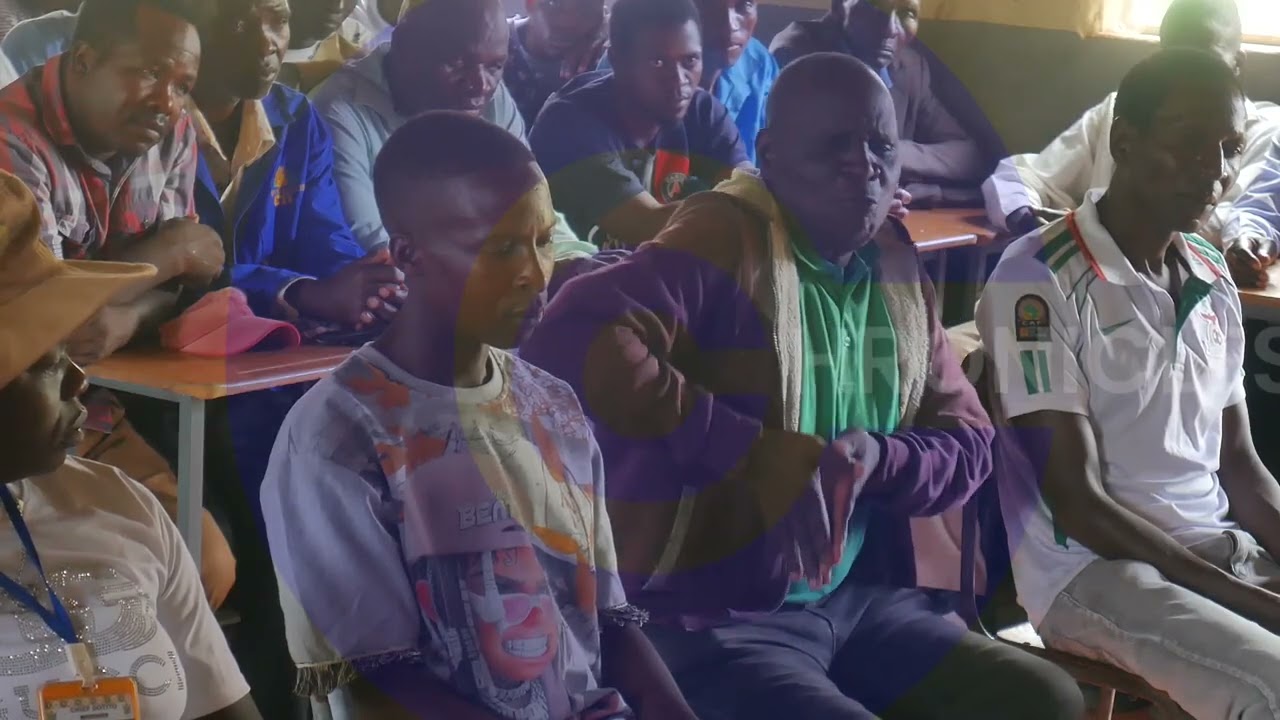 Atezvara Vakatuma Bamukuru Kuzoba Mapants Emuroora 