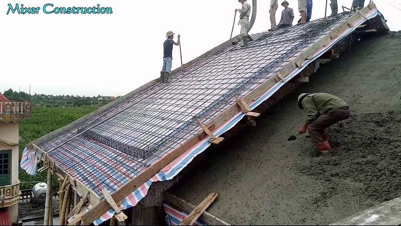 Construction Sloping Roof Using Mixer Truck - Latest Technologies Building Sloping Concrete Roof