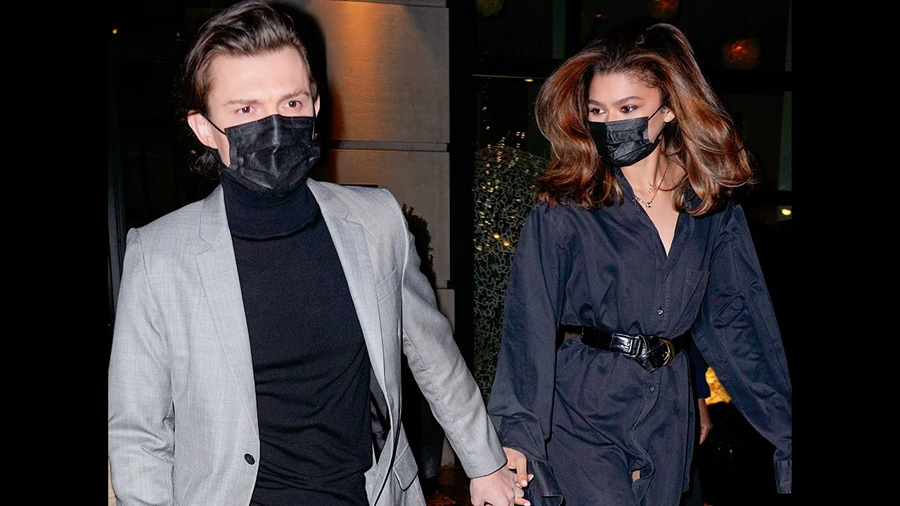 Zendaya's Ring Switch: A Love Story Unveiled