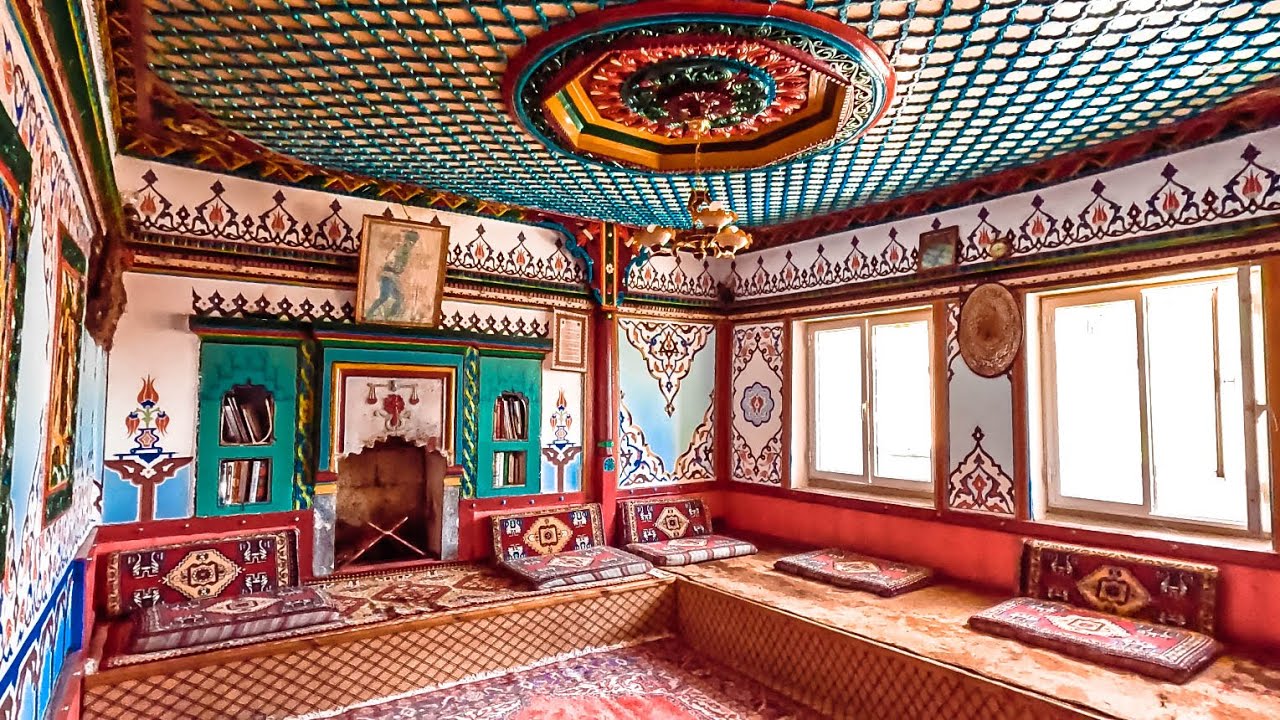 Yol Hikayeleri, Sarıçiçek Köyü, Köy Odaları ve Camii, Gümüşhane, 2.ci Bölüm
