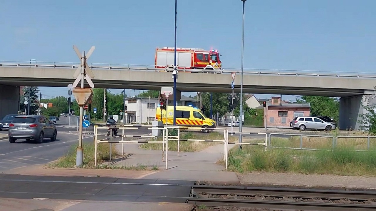Tűzoltó és mentő vonulás