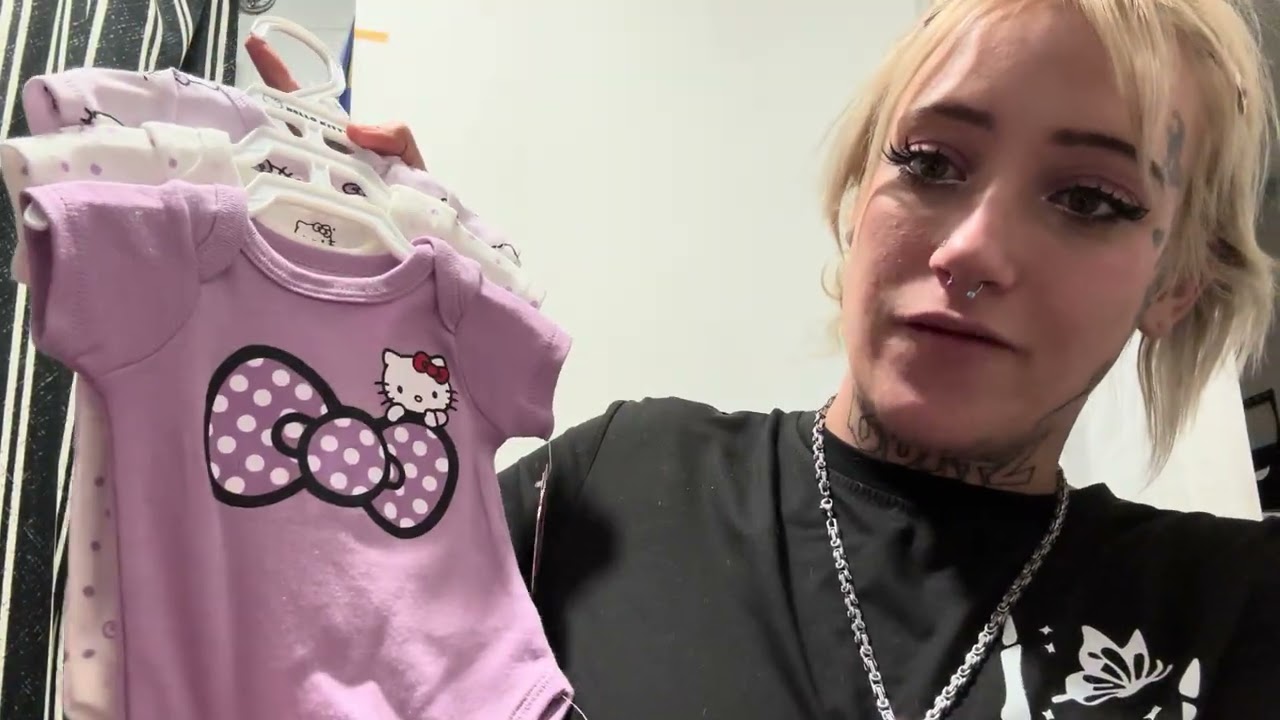 Небольшие покупки из Walmart и Burlington.