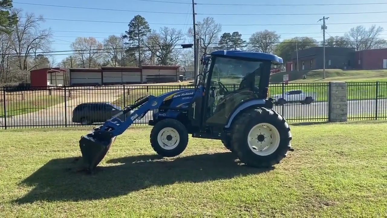 NEW HOLLAND BOOMER 3050 For Sale