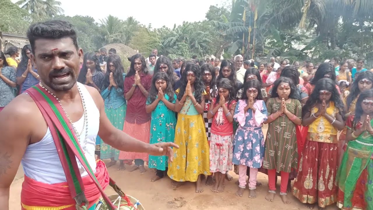 கன்னிமார்கள் அழைப்பு ஆவேசமாய் ஆடிய சிறுமிகள் #tamildevotionalsongs #poosaripattu #பம்பைசெந்தில்