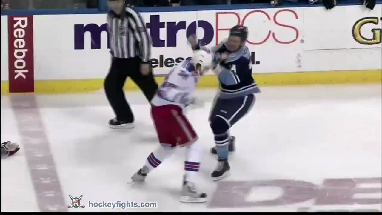 Aaron Voros vs Nick Tarnasky Apr 3, 2010