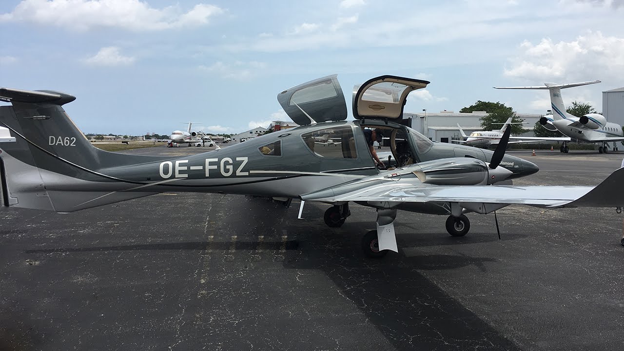 Diamond Aircraft DA62 First in the US - Engine Failure Simulation