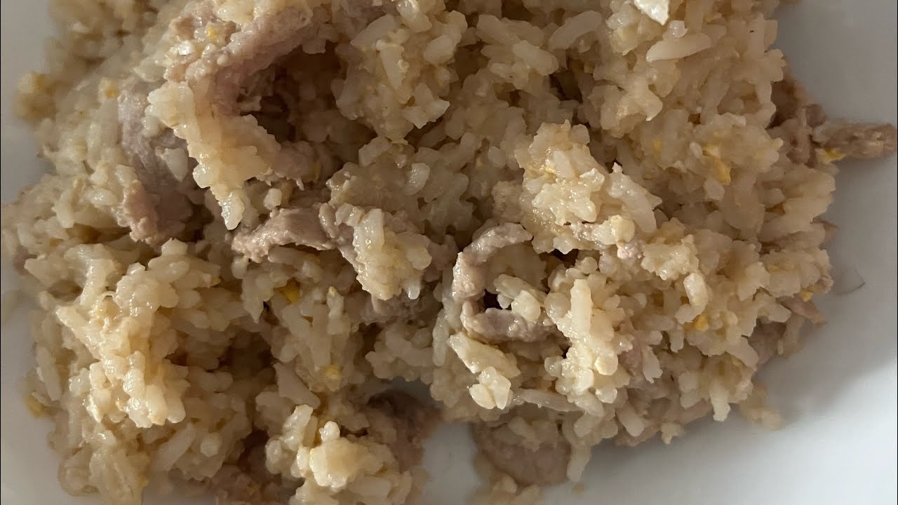 ข้าวผัดหมู ง่ายๆที่บ้าน 