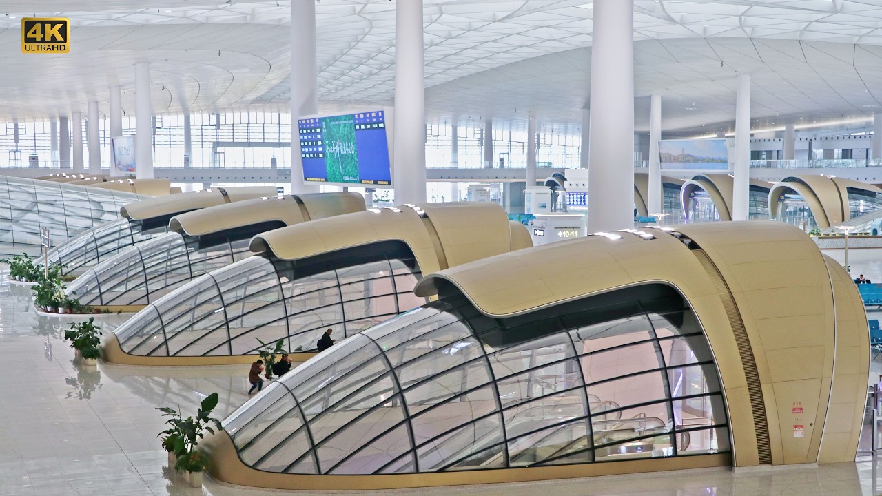 Exploring China's Most Futuristic High-Speed Rail Station: Feels Like Boarding a Spaceship