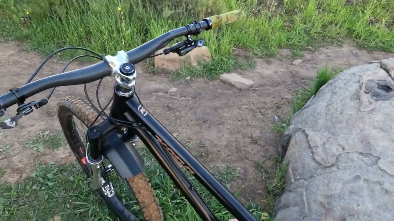 2022 Kona Honzo ST