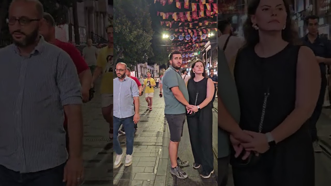 Nightlife in Istanbul | Taksim Square. 