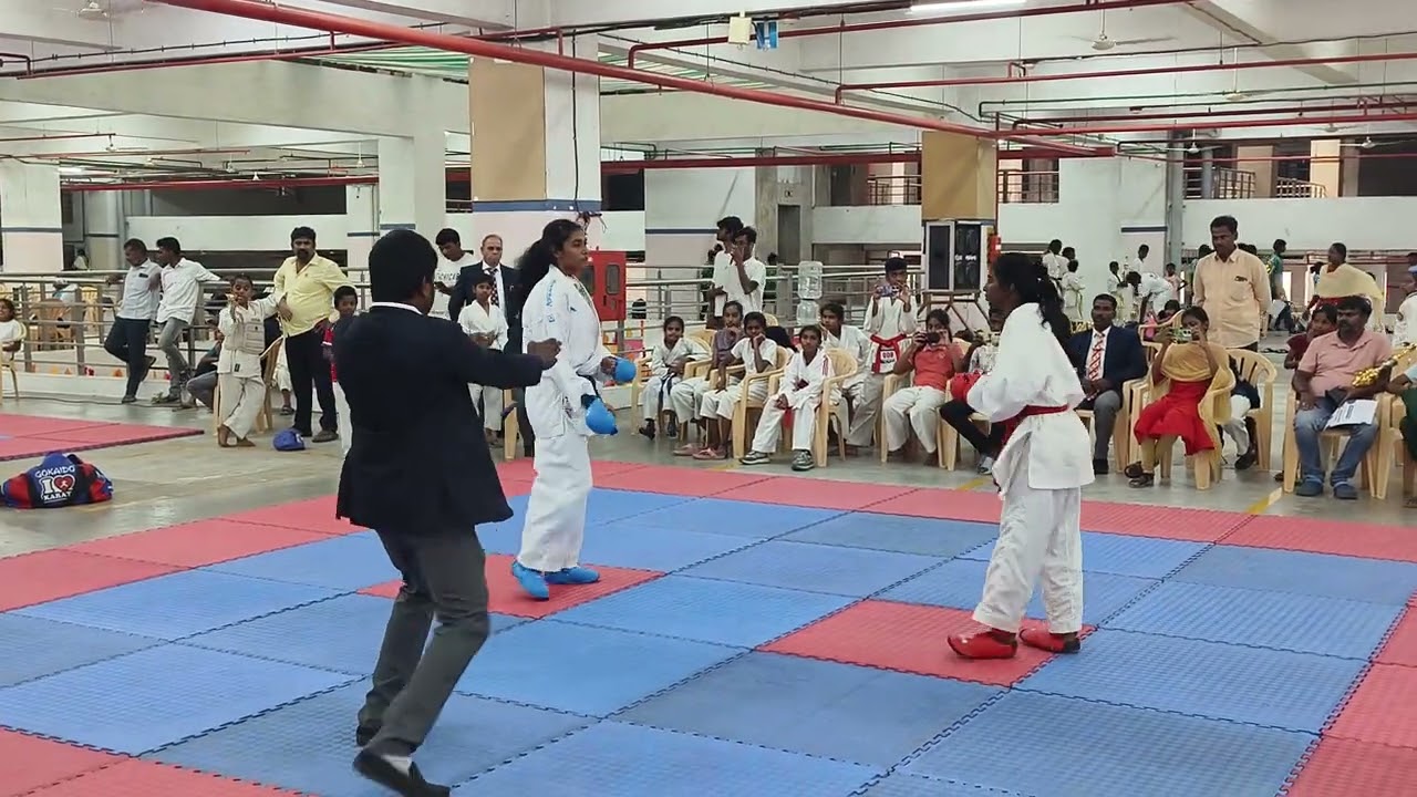 Karate Kumite Girls 