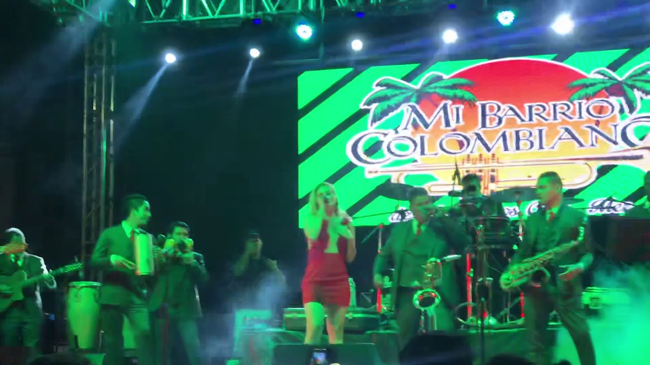 Tormento - Mi Barrio Colombiano - Alicia Sifuentes en san Pedro coahuila gritó de independencia