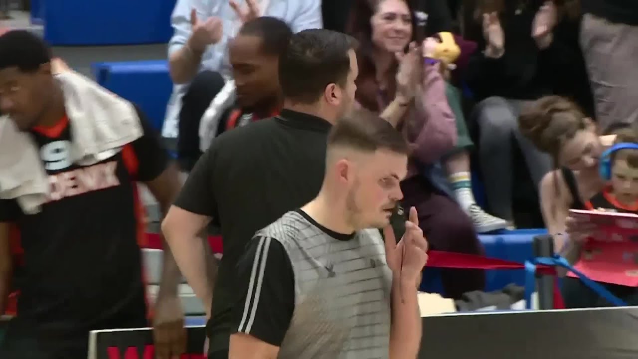 Cheshire Phoenix vs. Newcastle Eagles - Game Highlights