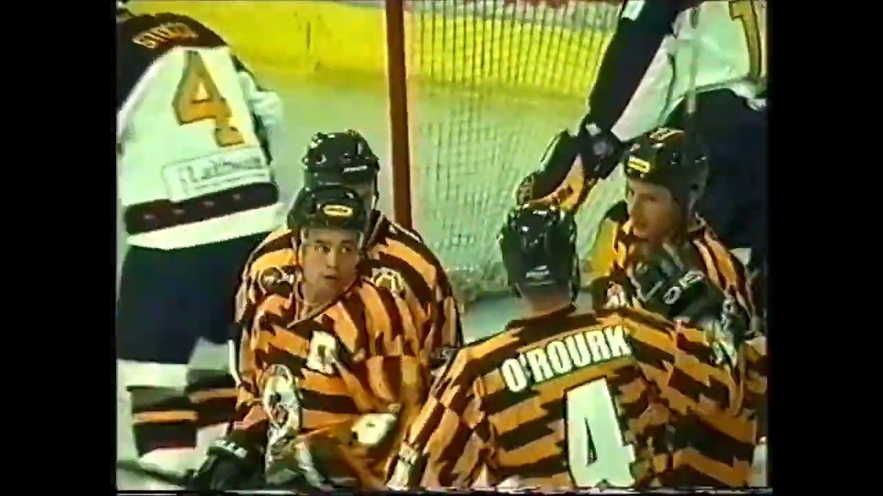 Bracknell Bees vs. Guildford Flames 25th August 2001