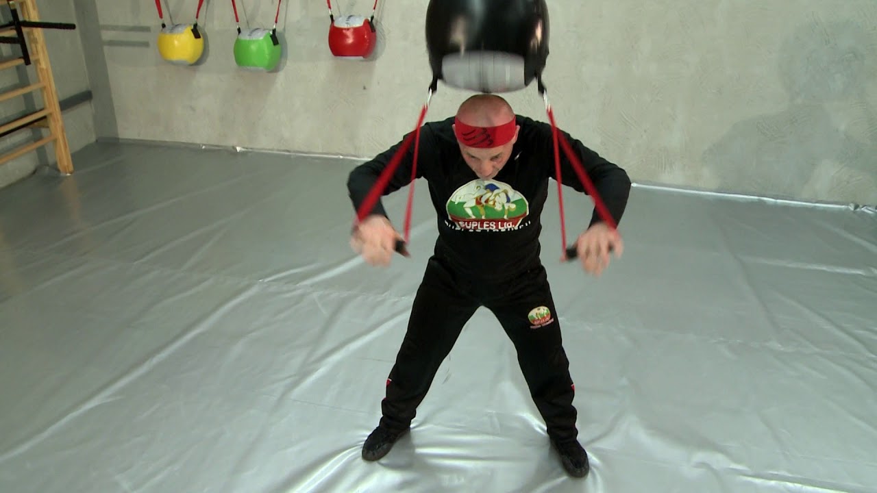 Functional Training with The Suples Ball 10 kg. 22 Lbs