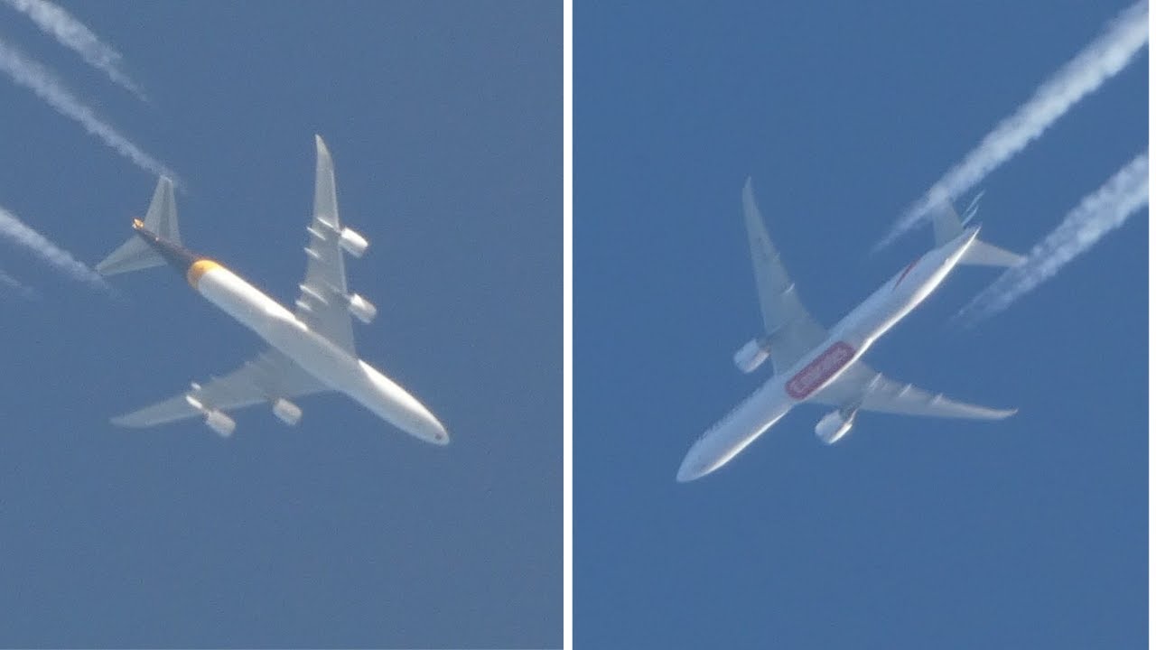 High Altitude CONTRAIL Planes Spotting Overhead Flyby.
