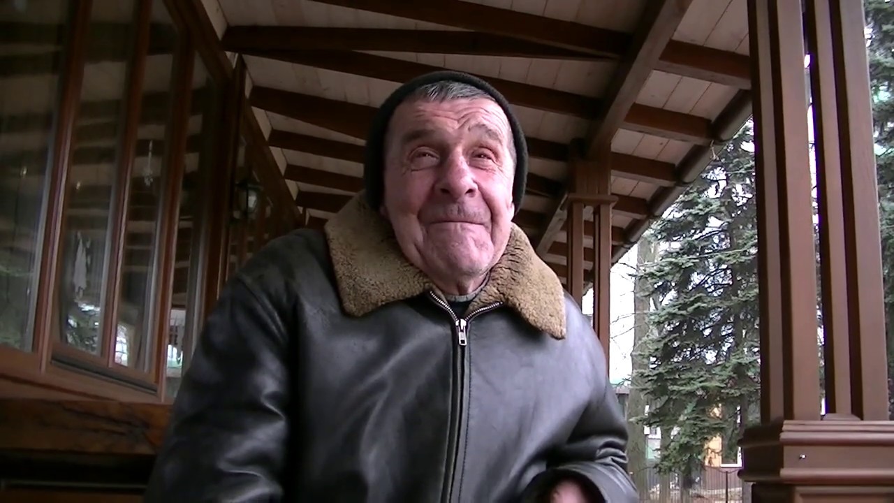 Морда разъяснил за Мопса, Маньку  и за поступки.