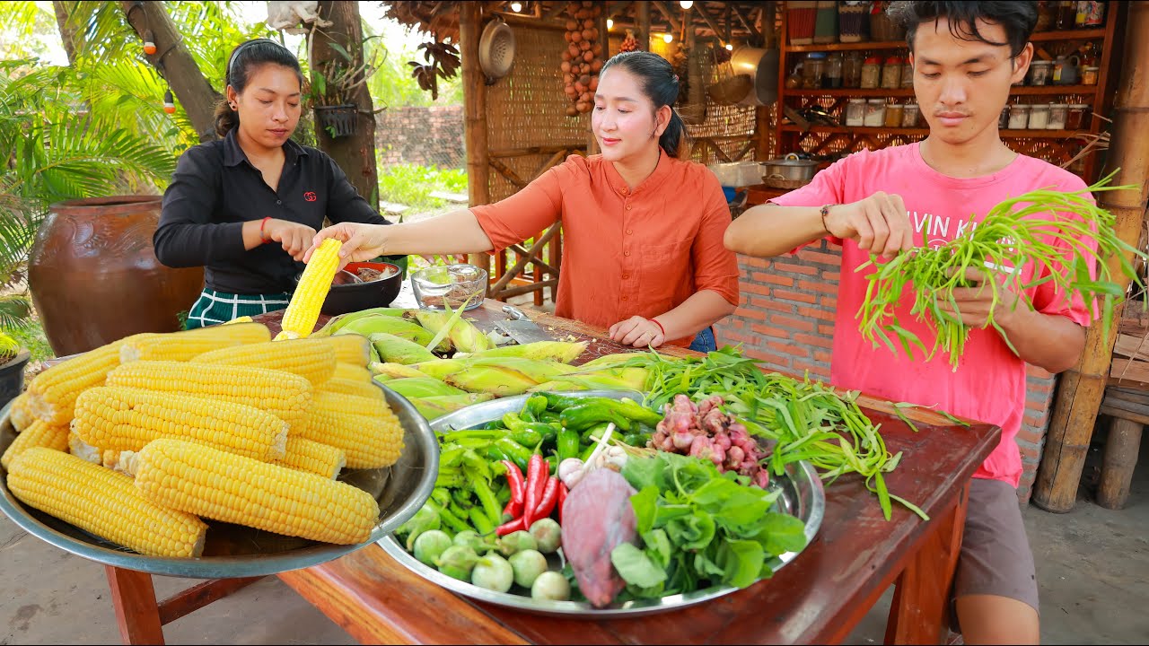 New recipe with yellow corn dessert and yummy tradition food Toek Kroeng -  Cooking With Sros