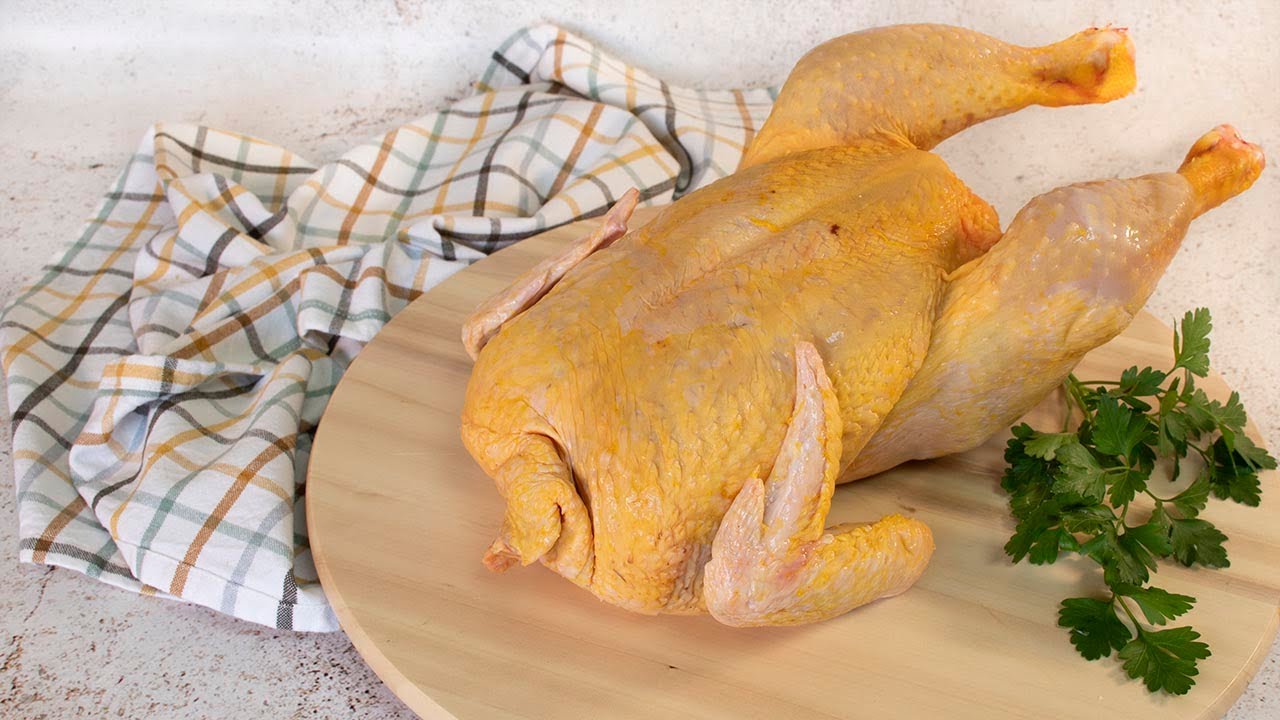 C&oacute;mo cortar un POLLO ENTERO en casa. Consejos para despiece F&Aacute;CIL