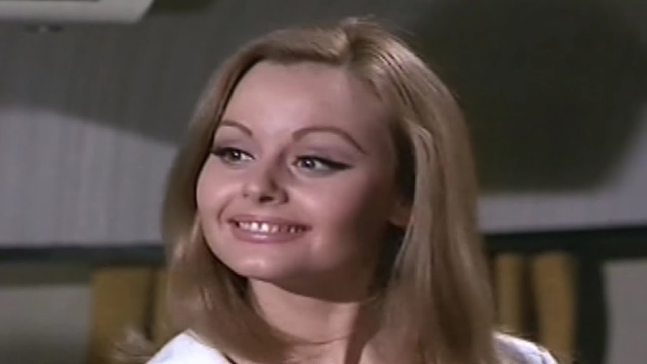 ROCIO DURCAL - MASCIA (Amor En El Aire, 1967) (Versión Completa) HD