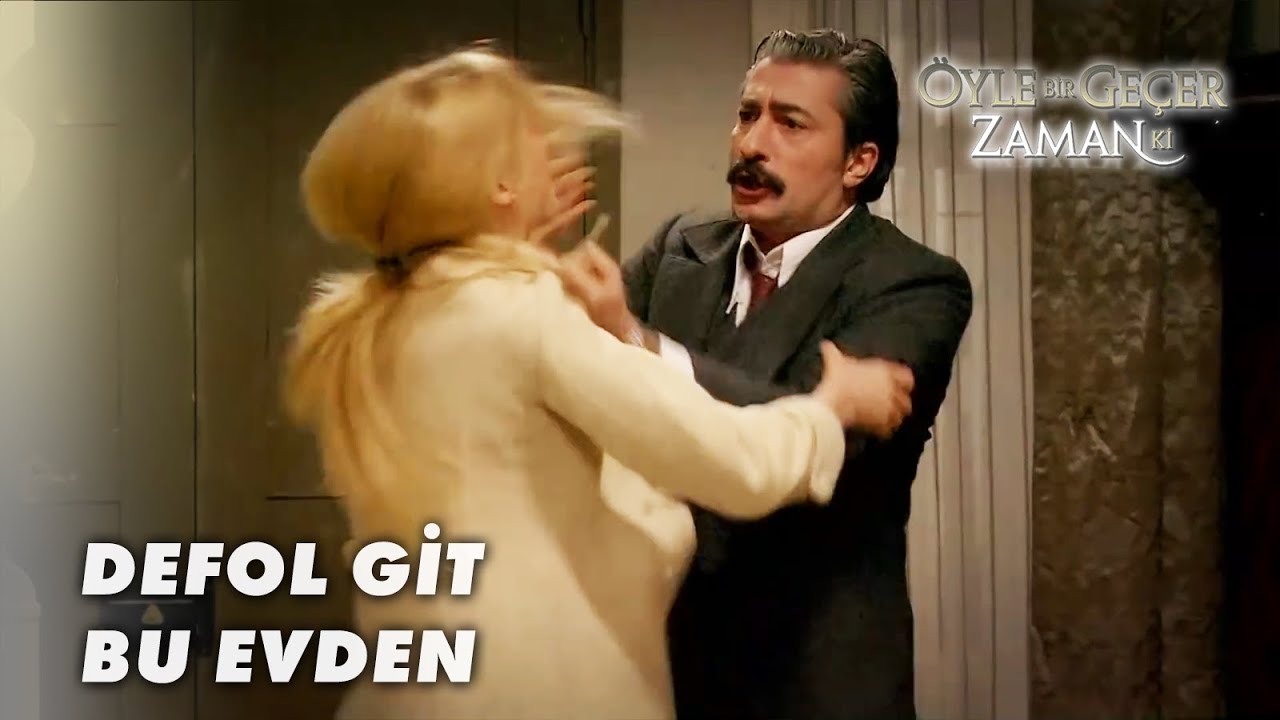 Ali,  Caroline Evden Kovuyor - Öyle Bir Geçer Zaman Ki Özel Klip