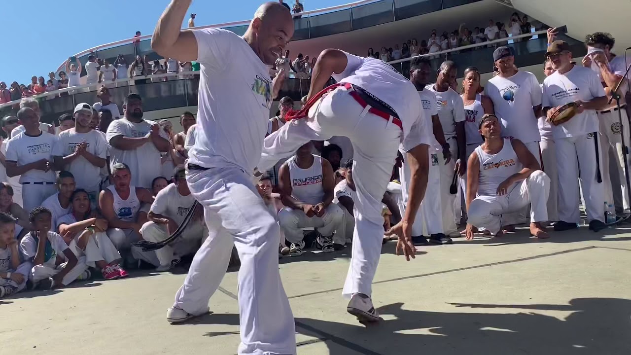 30 anos Grupo Capoeira Brasil Roda no Mac Niterói,RJ
