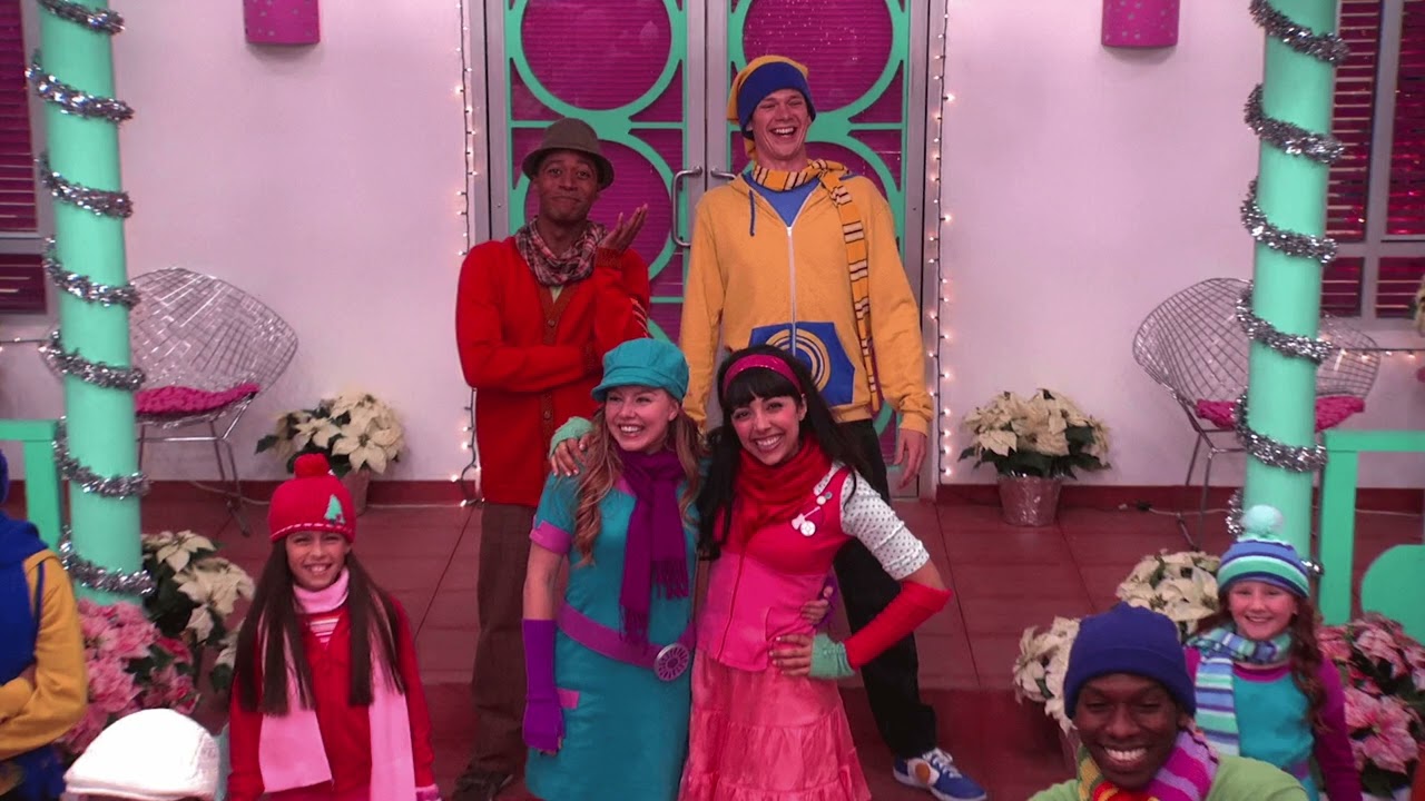 The Fresh Beat Band - Deck the Halls