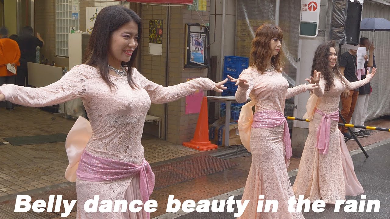 雨の中のベリーダンス・ビューティー vol.2（未公開映像）Belly dance beauty in the rain (Unreleased footage)