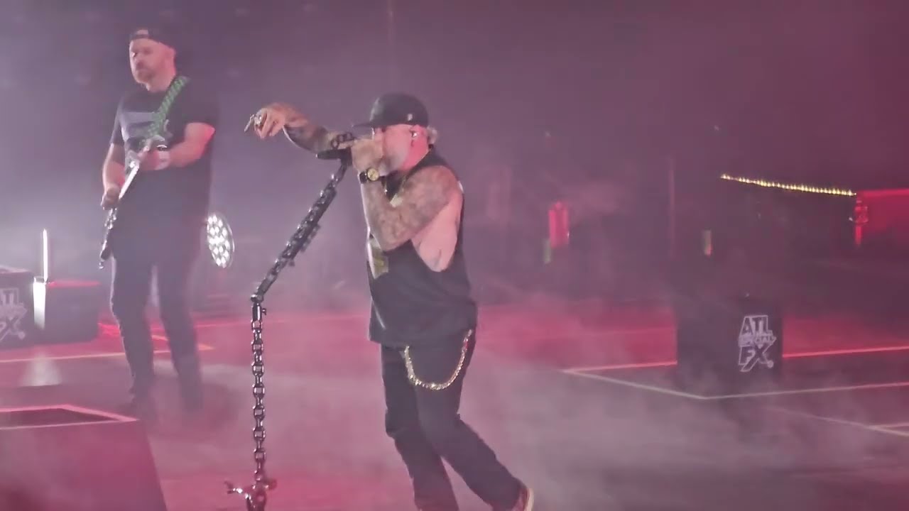 Brantley Gilbert LIVE @ Mohegan Arena Wilkes Barre PA 4/26/25