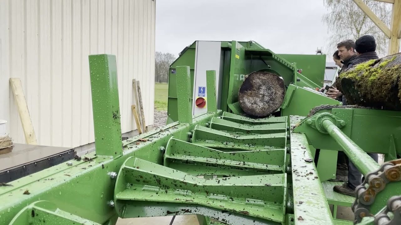 COMBINE A BOIS DE CHAUFFAGE  450 SP AMIX Ets NICOLAS ROBERT  72220 MARIGNE LAILLE